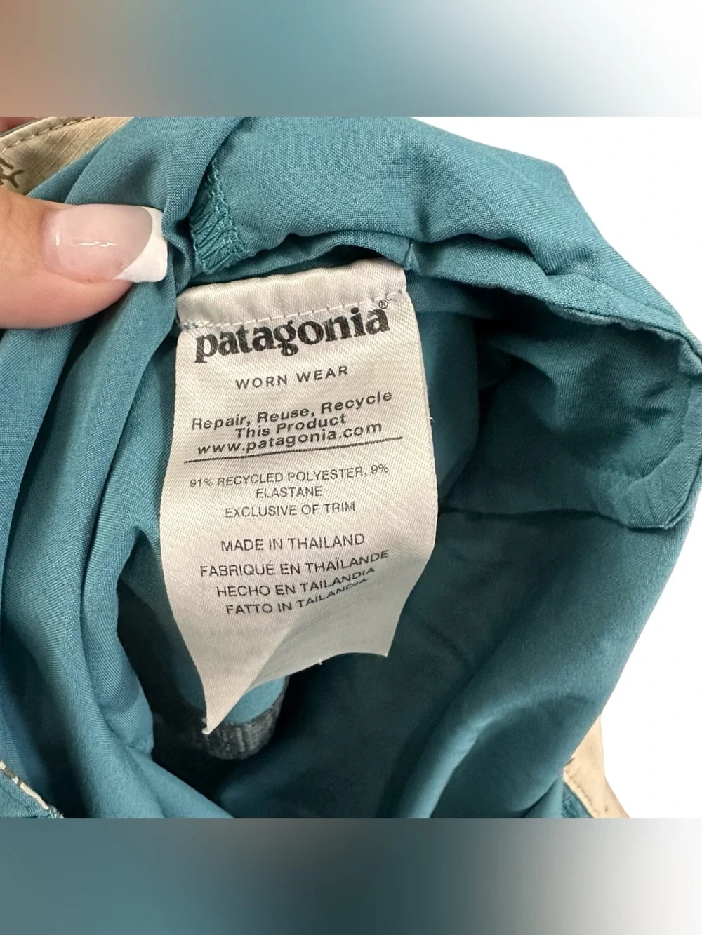 Patagonia Men’s 34 Stretch Planing 19” Boardshorts Teal Blue